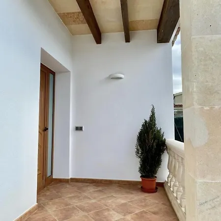 Villa En Blanes
